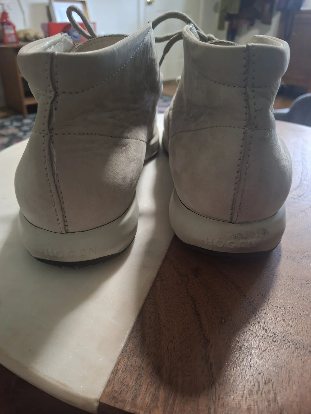 Hogan Men’s Chukka Boots in Beige Suede - Picture 3 of 4